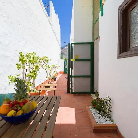 Chalet Agaete Pupe By Canariasgetaway *