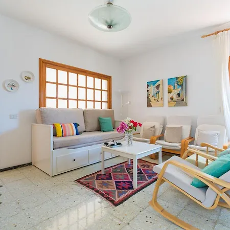 Chalet Agaete Pupe By Canariasgetaway *