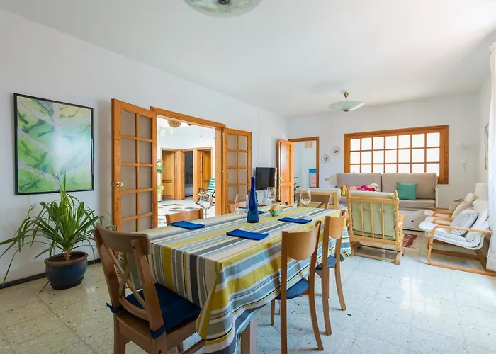 Chalet Pupe By Canariasgetaway